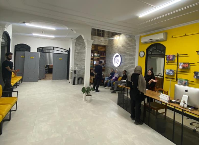 لیست آموزشگاه آیلتس یزد + شهریه و لیست کلاس 2 آموزشگاه گاما یزد